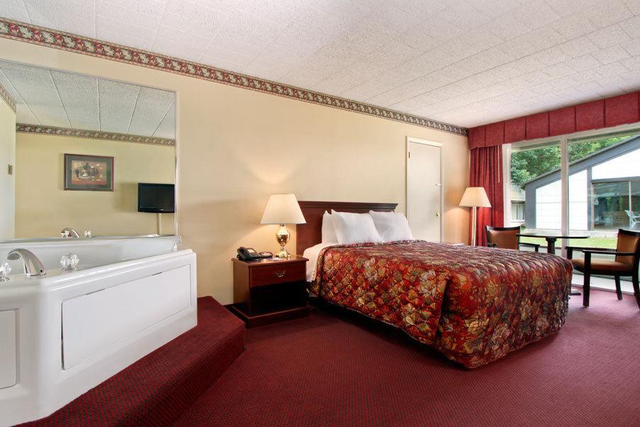 Days Inn East Stroudsburg Quarto foto